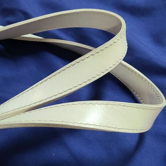 💯 Authentic Louis Vuitton Tote Bag 🍀 - Picture 14 of 17